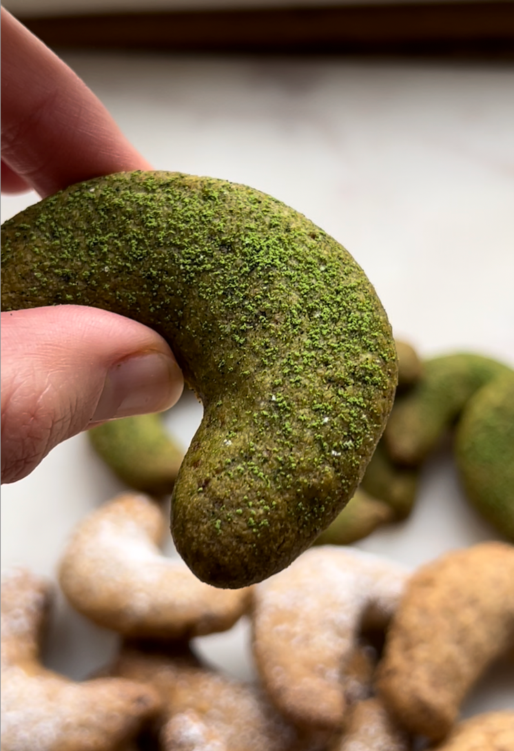 (Matcha) Vanille-Kipferl – klassisch & grün verfeinert 🌙