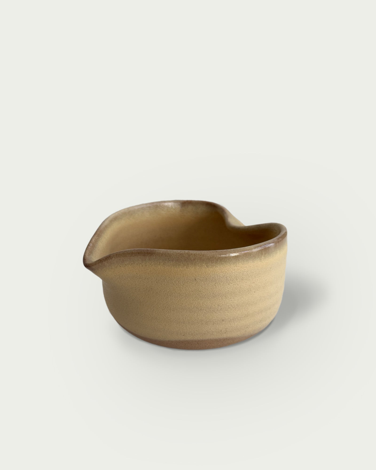 Hearty Mixing Bowls – Spring Edition, erhältlich in Blau und Gelb, produziert in Portugal