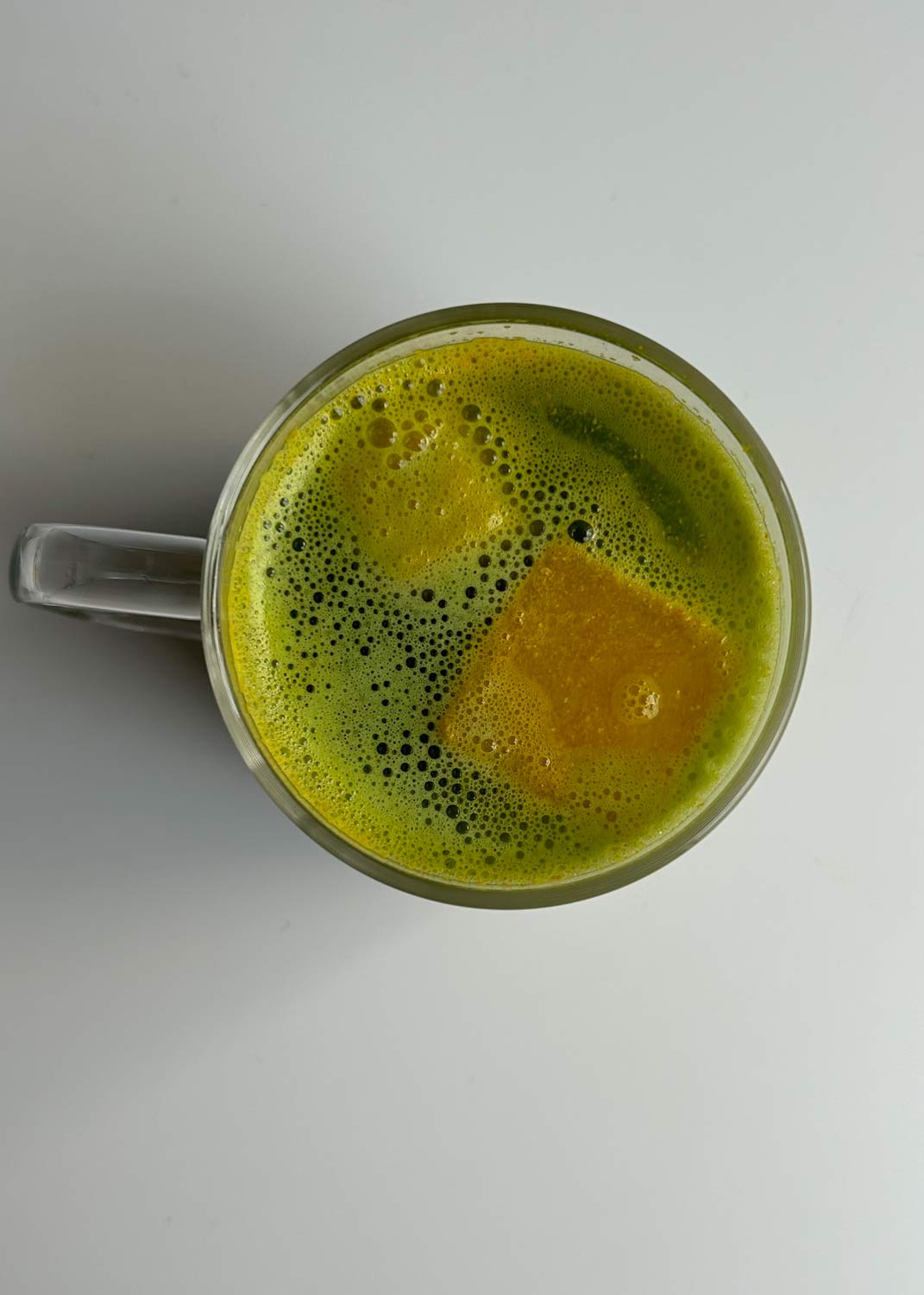 Health Cubes mit Matcha Shot