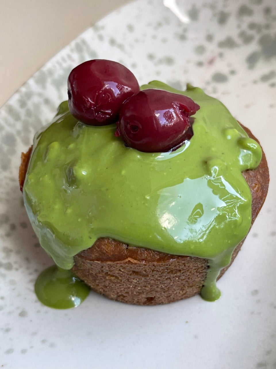 Kirsch Muffins mit Matcha