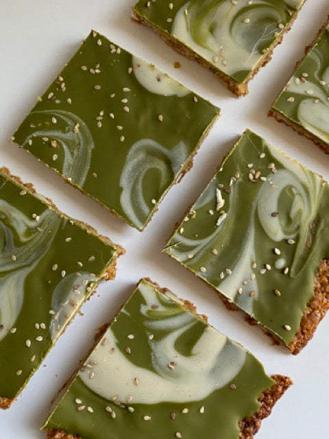 Matcha Tahini Ecken