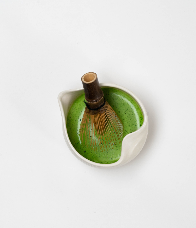 #farbwunsch-creamy-white Mixing Bowl Matcha Zubereitung Keramik