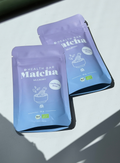 Bio Mulberry Matcha aus Shimane, Japan – koffeinfreies grünes Pulver aus fein vermahlenen Blättern der weißen Maulbeere. Sanfte Matcha Alternative.