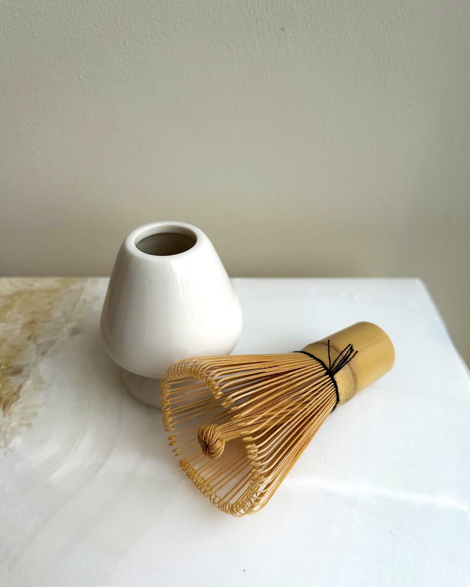 MATCHA TEA Set, Ceramic Bowl and Bamboo Whisk 💚
